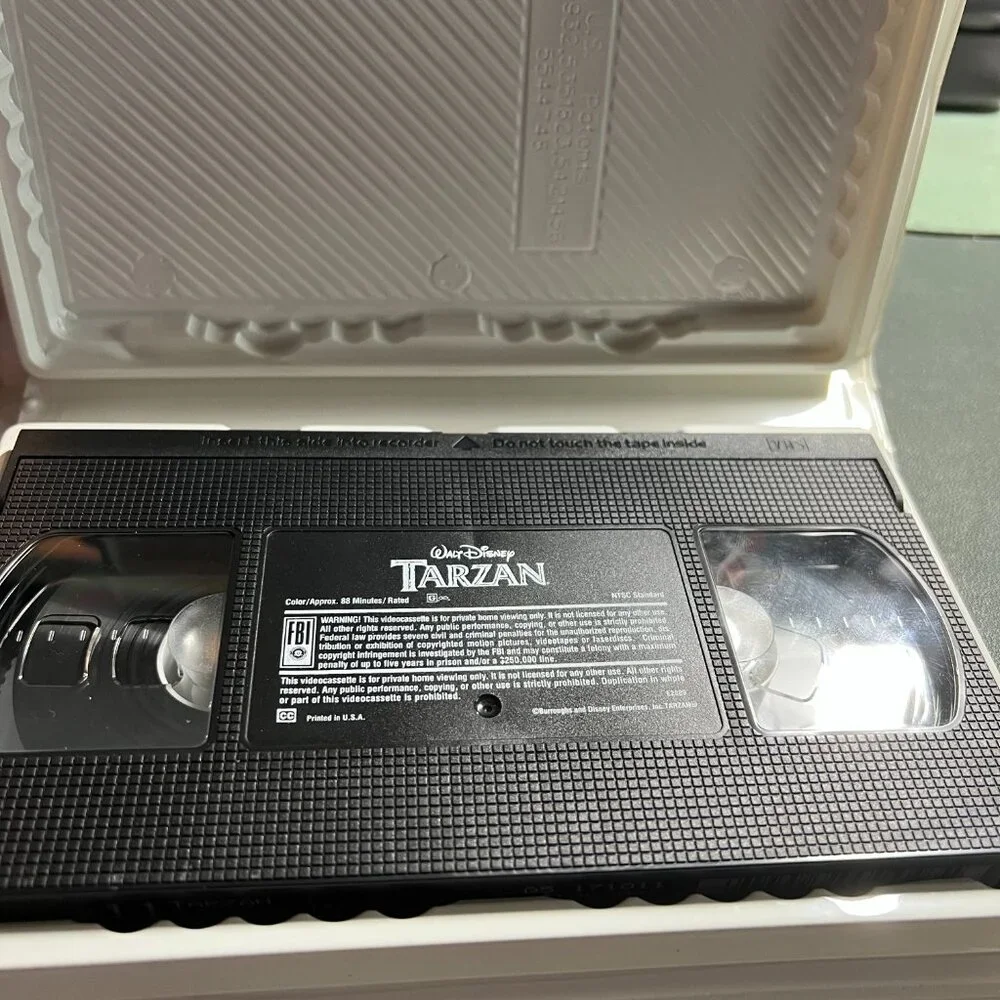 Disney VHS – Tarzan – Masterpiece Collection #15799-1 First Pressing 1999